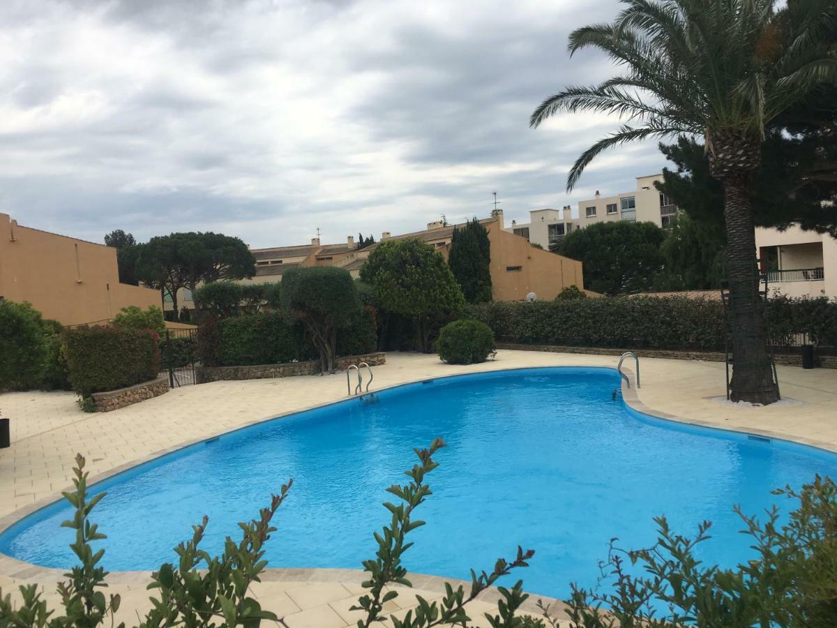 Les Hameaux De Provence - Piscine Et Place De Parking Privee - Acces Plage Et Sentier Du Littoral Bandol Buitenkant foto